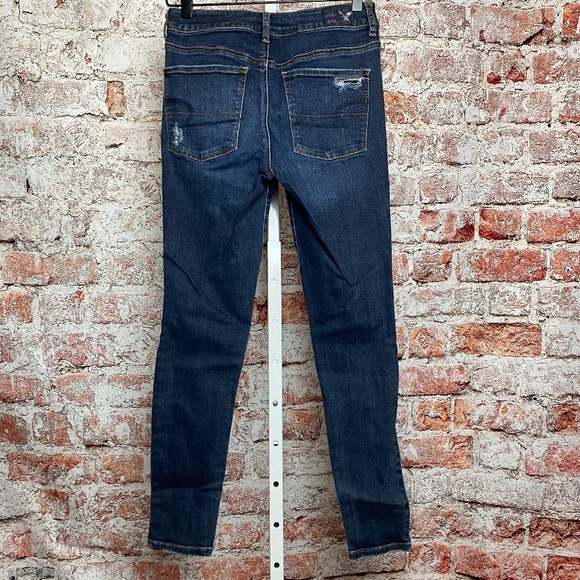 American Eagle Womenʻs Hi-Rise Distressed Jeggings Size 8 - Picture 6 of 13